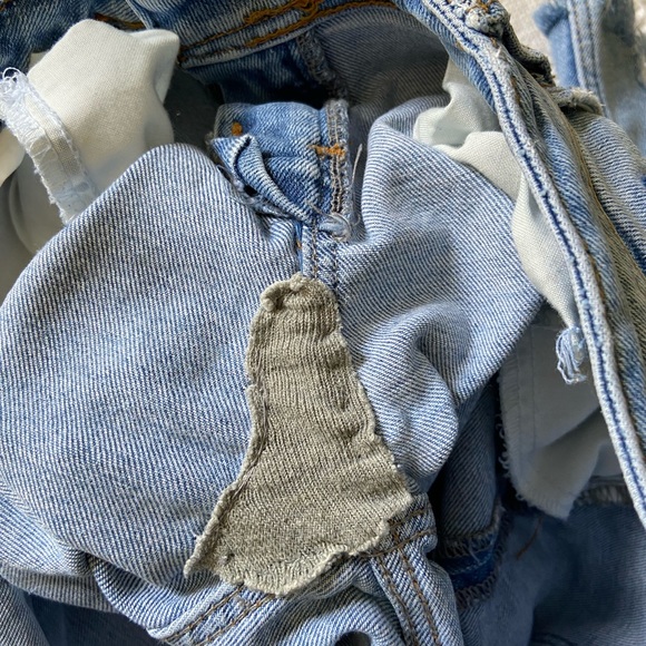 Jeans - Picture 10 of 10